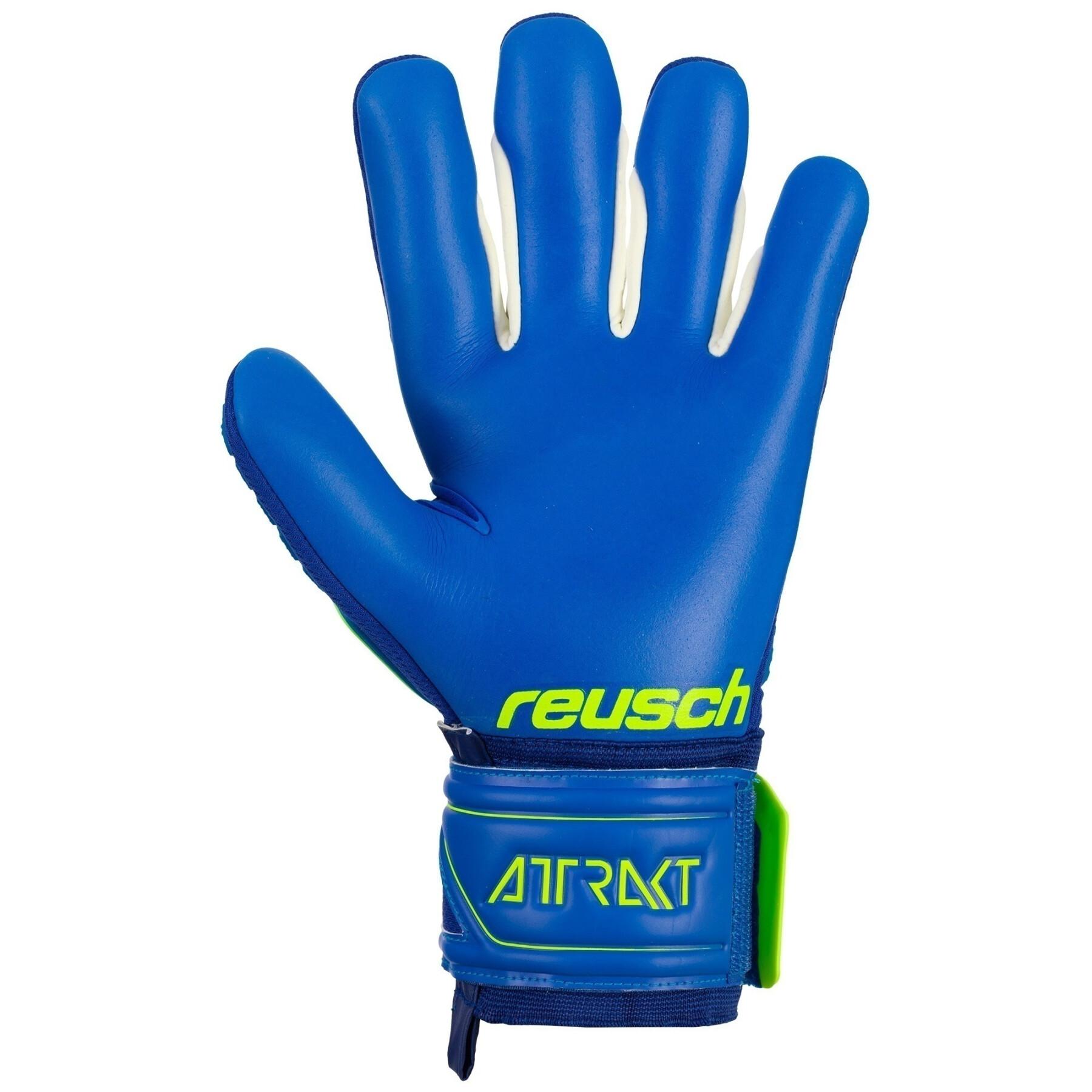 Goalkeeper gloves Reusch Attrakt Freegel S1