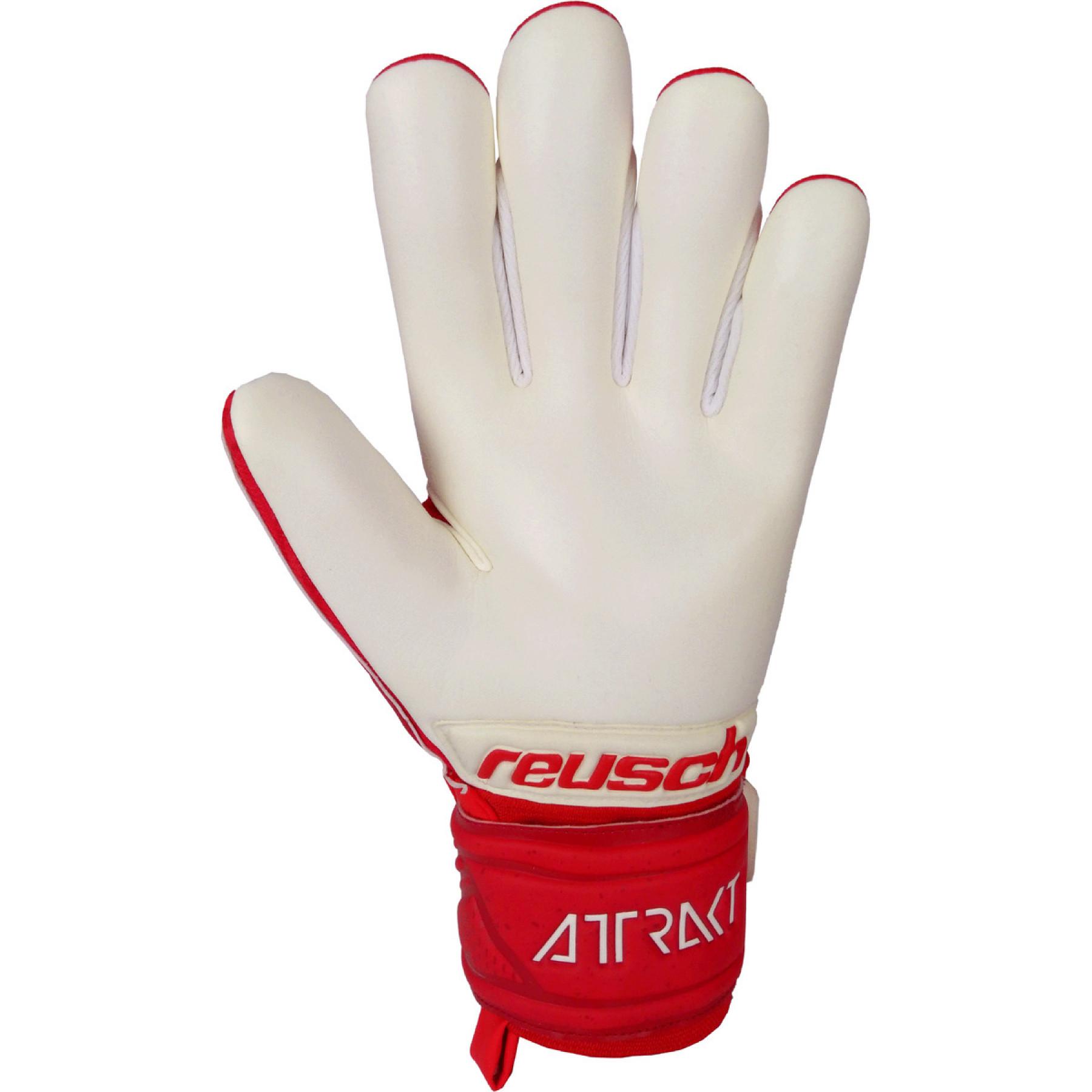 Goalkeeper gloves Reusch Attrakt Grip Evolution