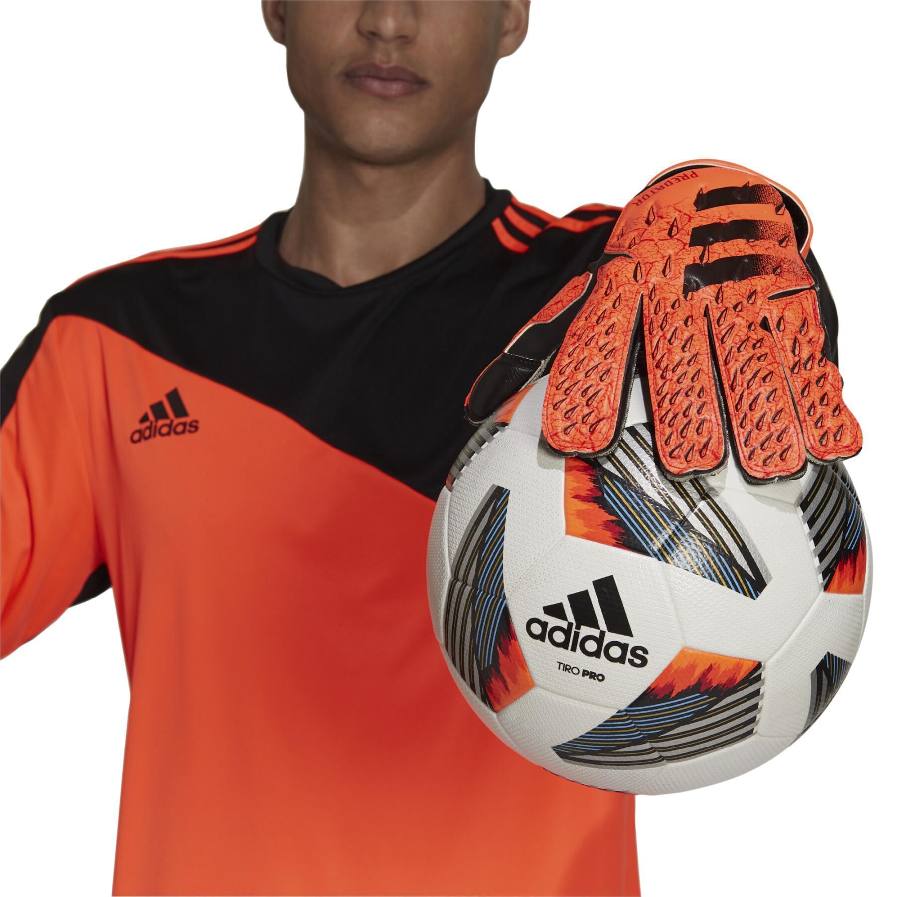 Goalkeeper gloves Adidas Predator 