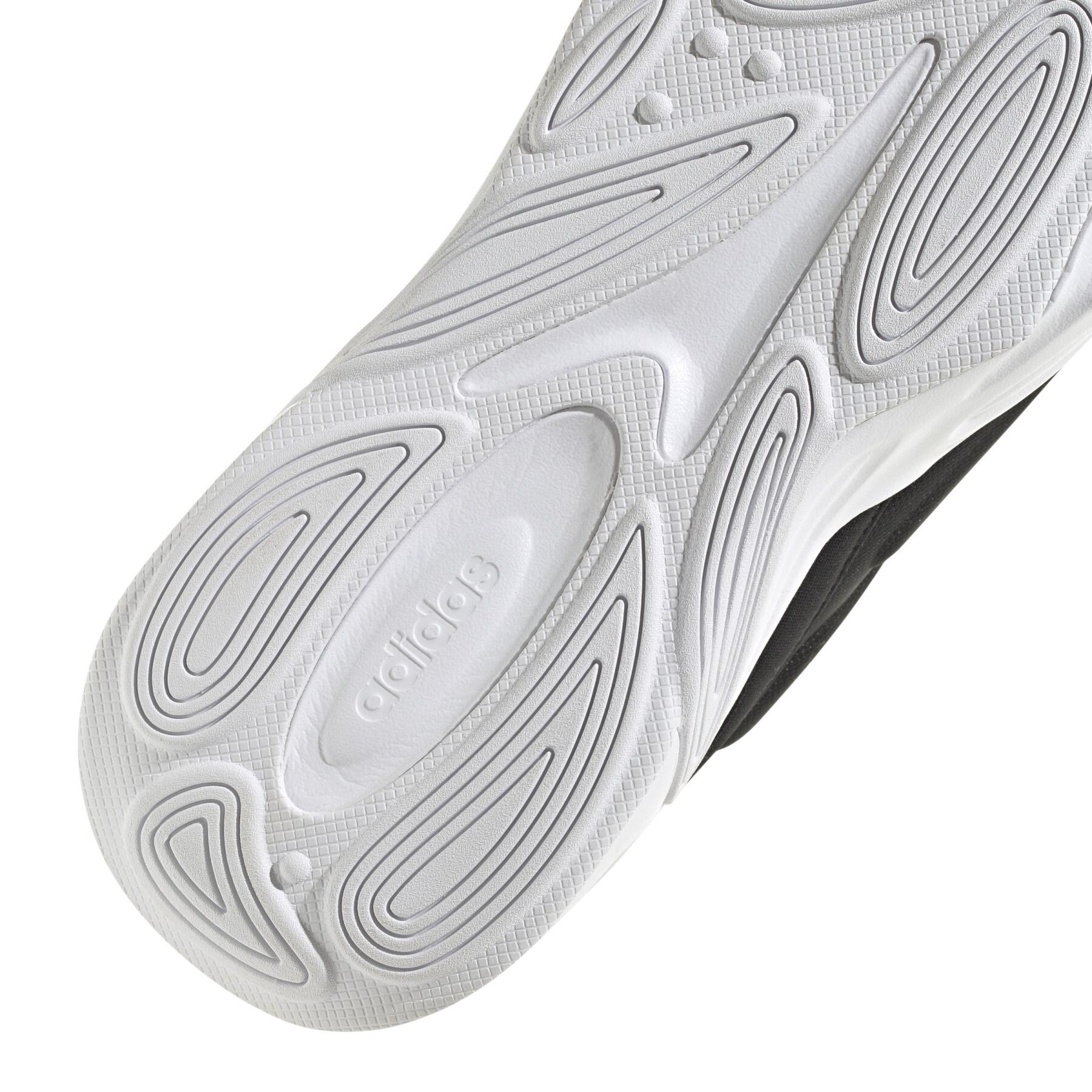 Running shoes adidas Ozelle Cloudfoam