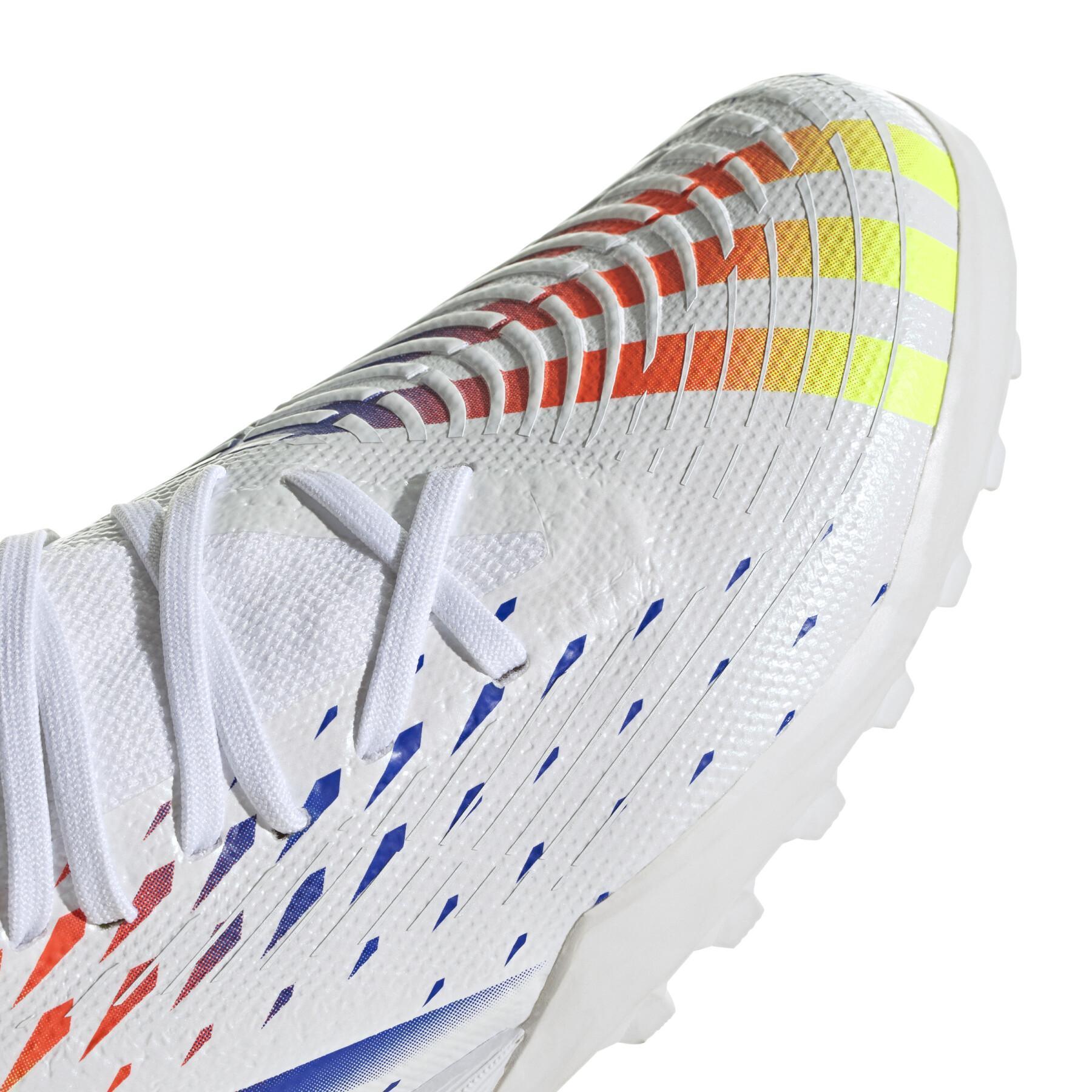 Soccer shoes adidas Predator Edge.3 Turf - Al Rihla