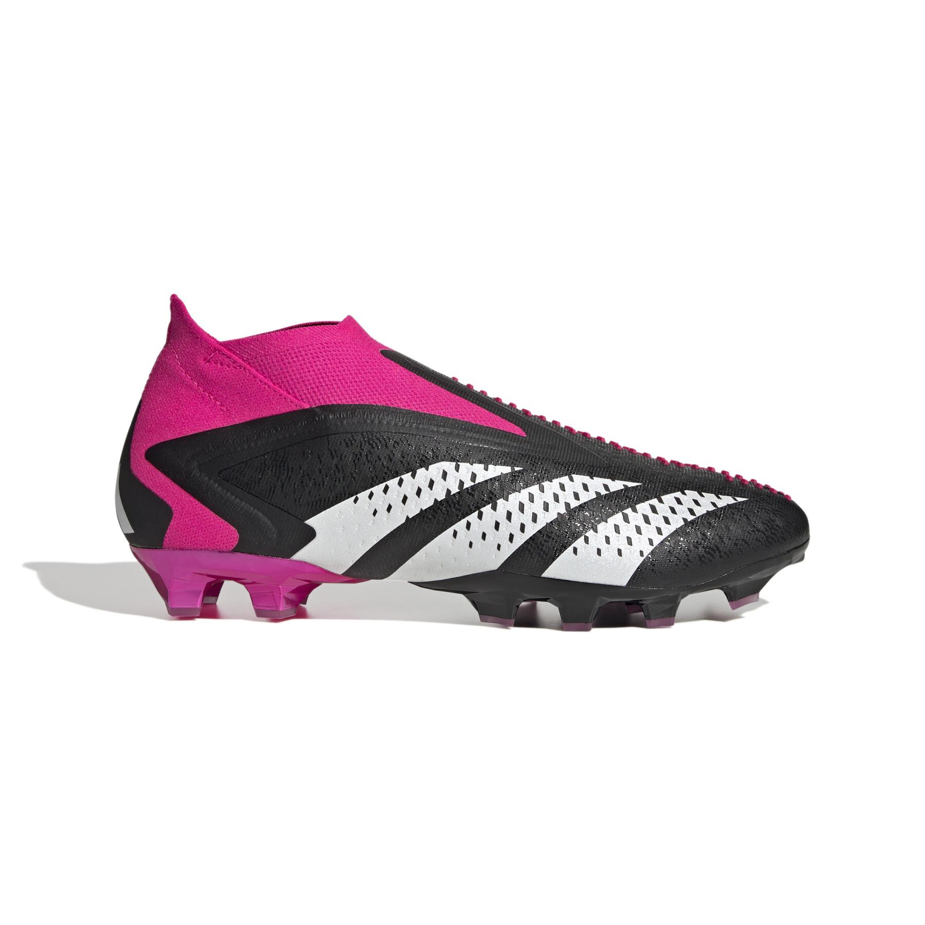 Soccer shoes adidas Predator Accuracy+ - Own your Football