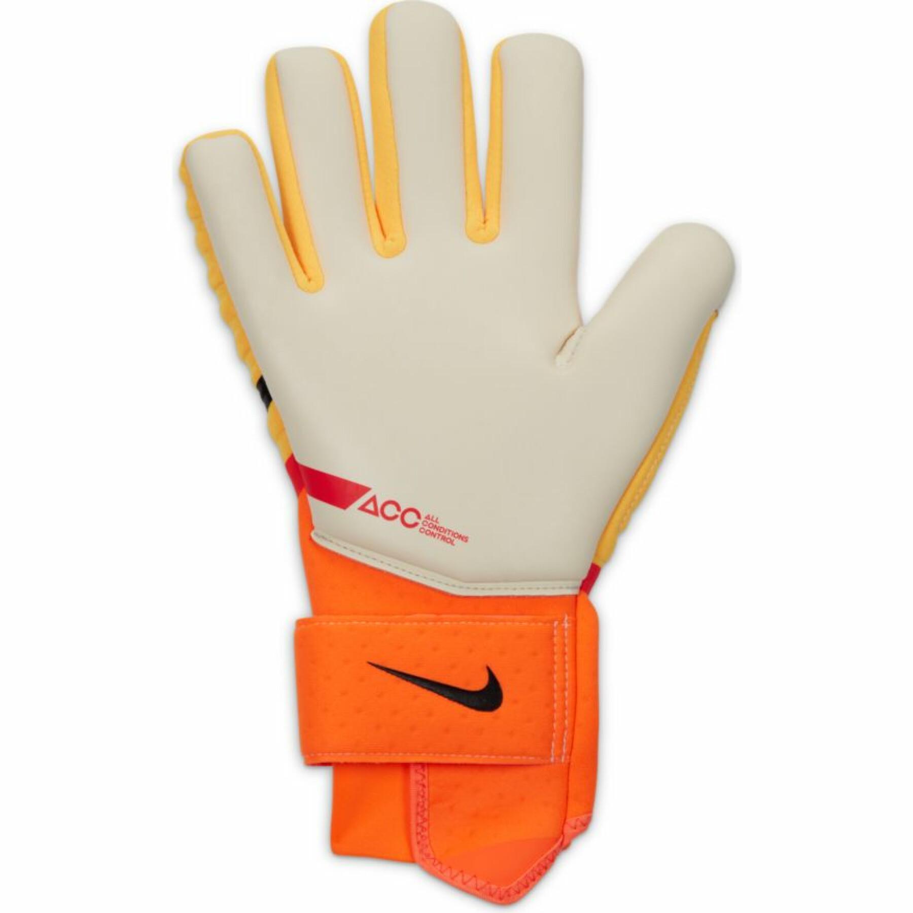Soccer gloves Nike Phantom Shadow Elite