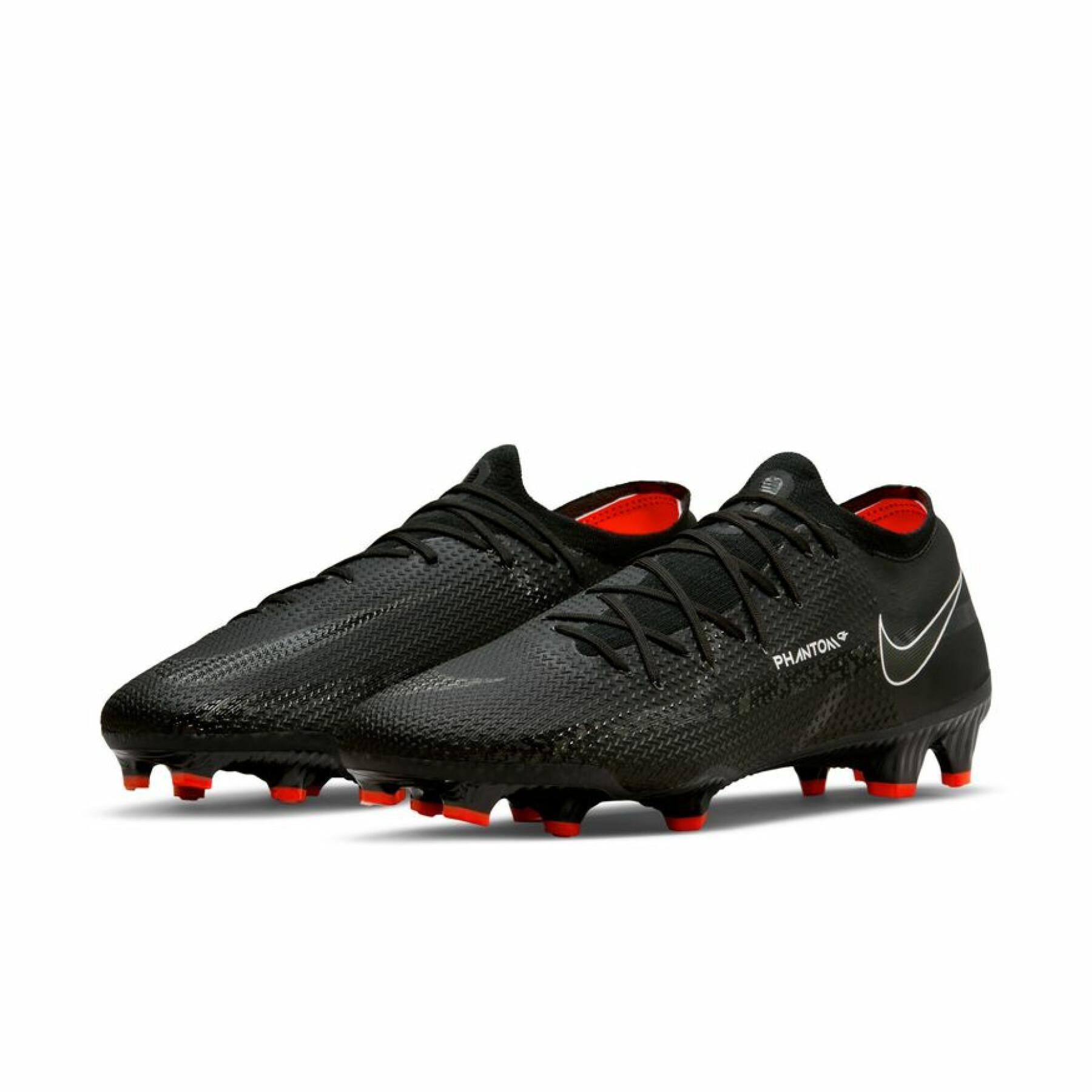 Soccer shoes Nike Phantom GT2 Pro FG - Shadow Black Pack