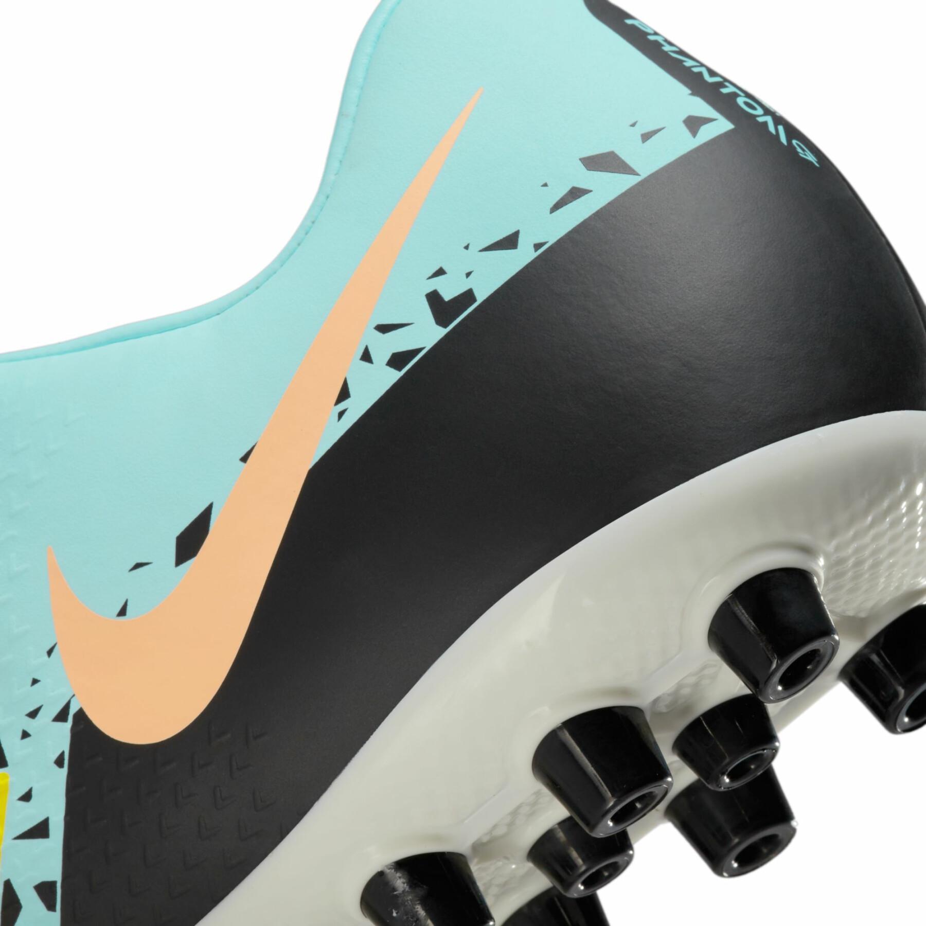 Soccer shoes Nike Phantom GT2 Academy AG - Lucent Pack