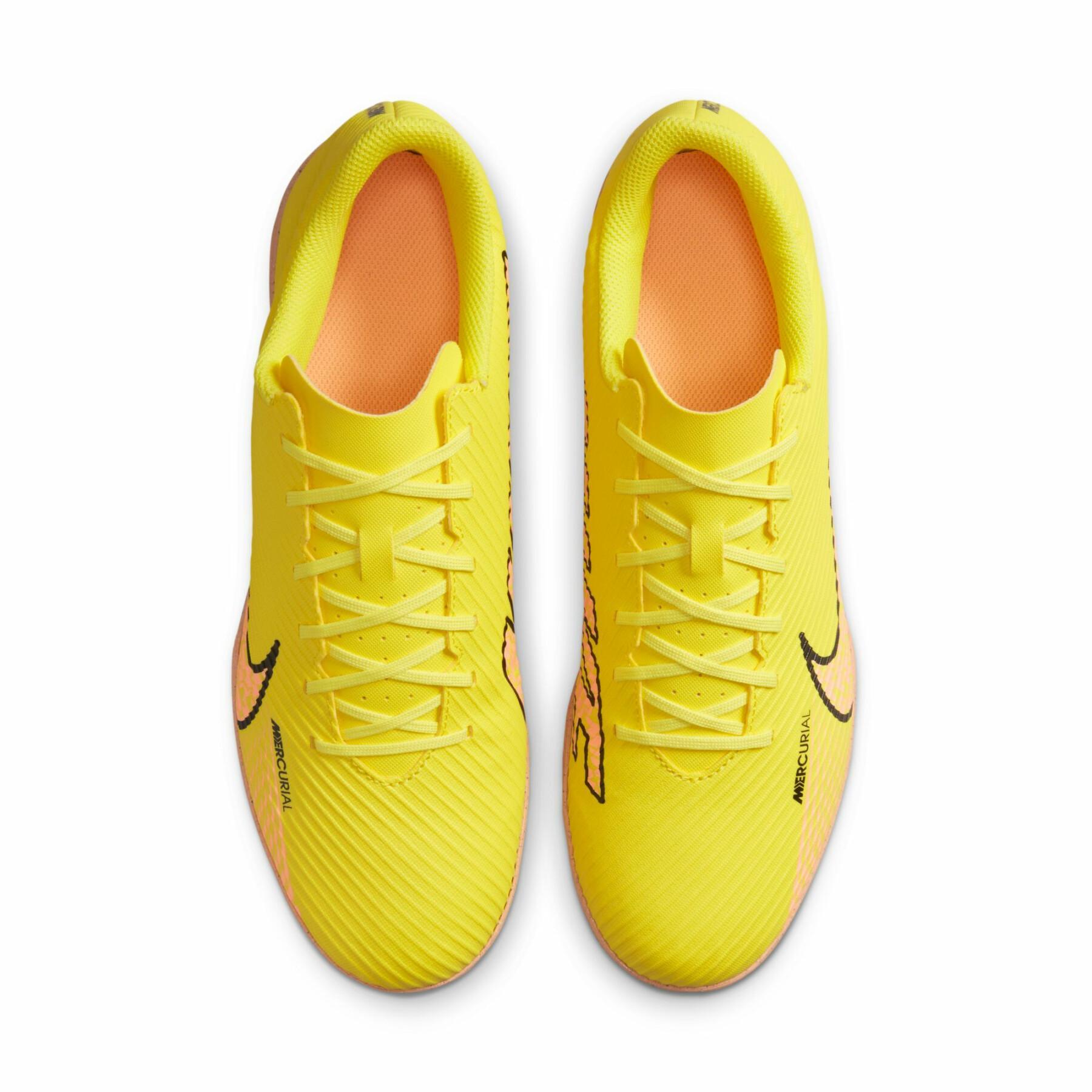 Soccer shoes Nike Mercurial Vapor 15 Club IC - Lucent Pack
