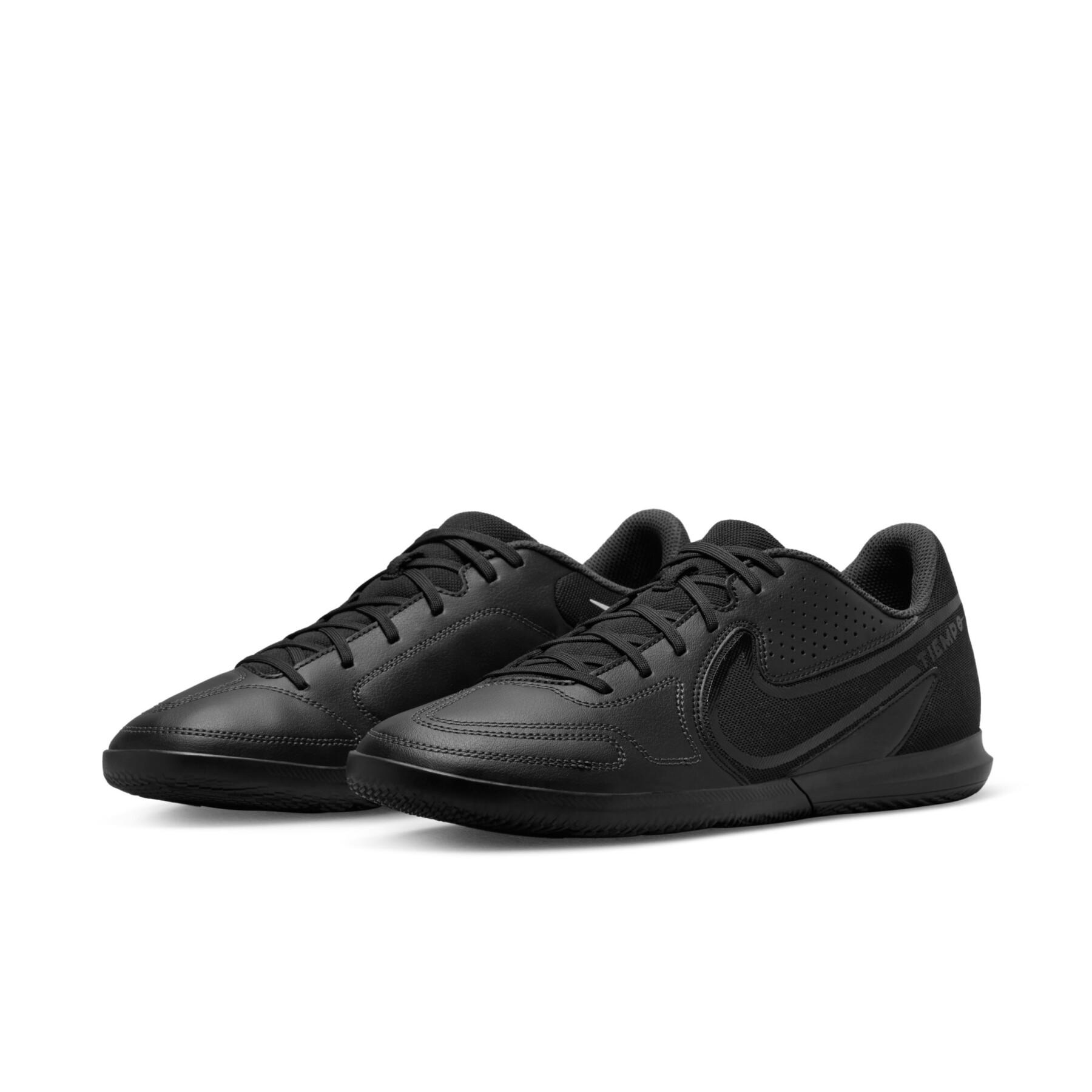 Soccer shoes Nike Tiempo Legend 9 Club IC - Shadow Black Pack