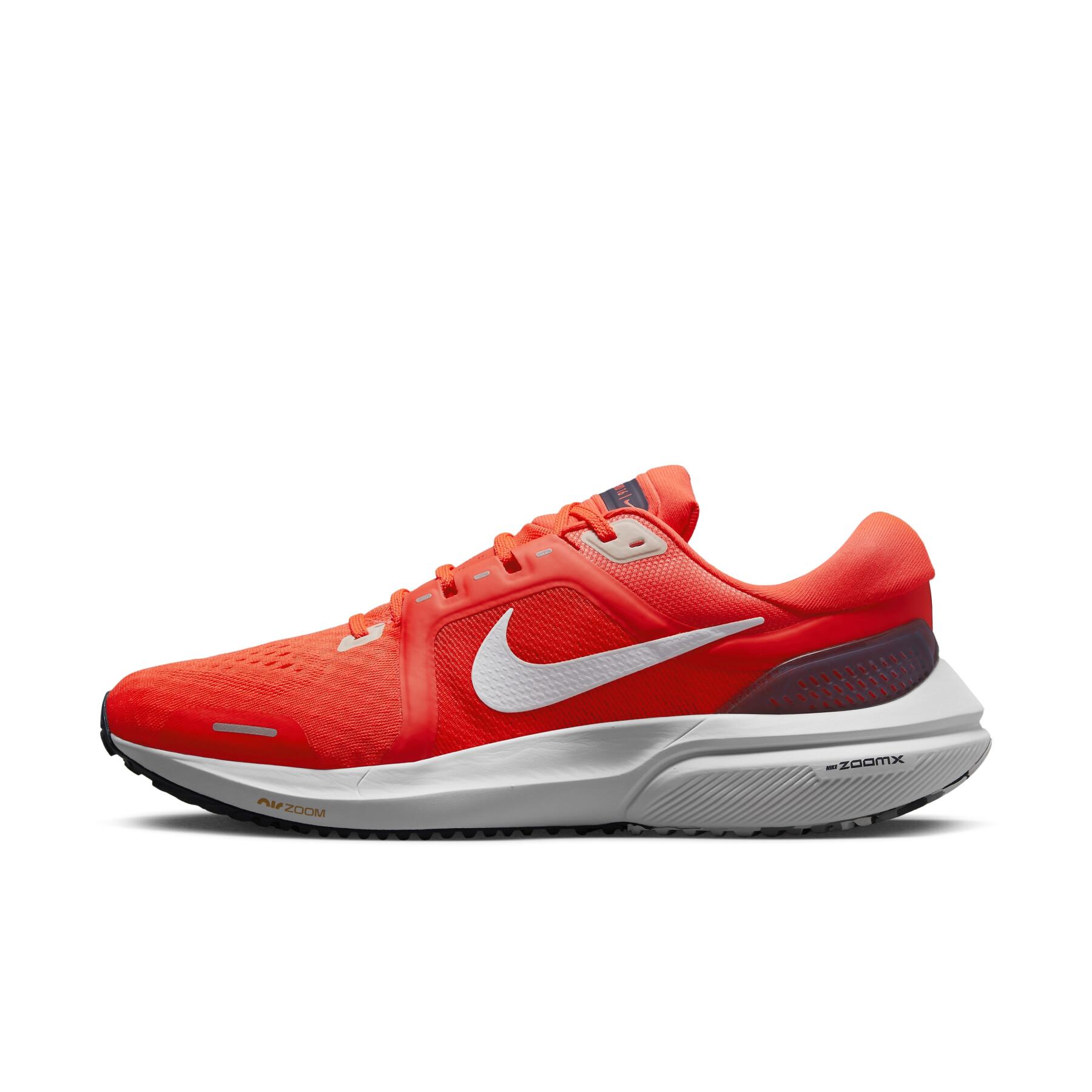 Shoes from running Nike Vomero 16
