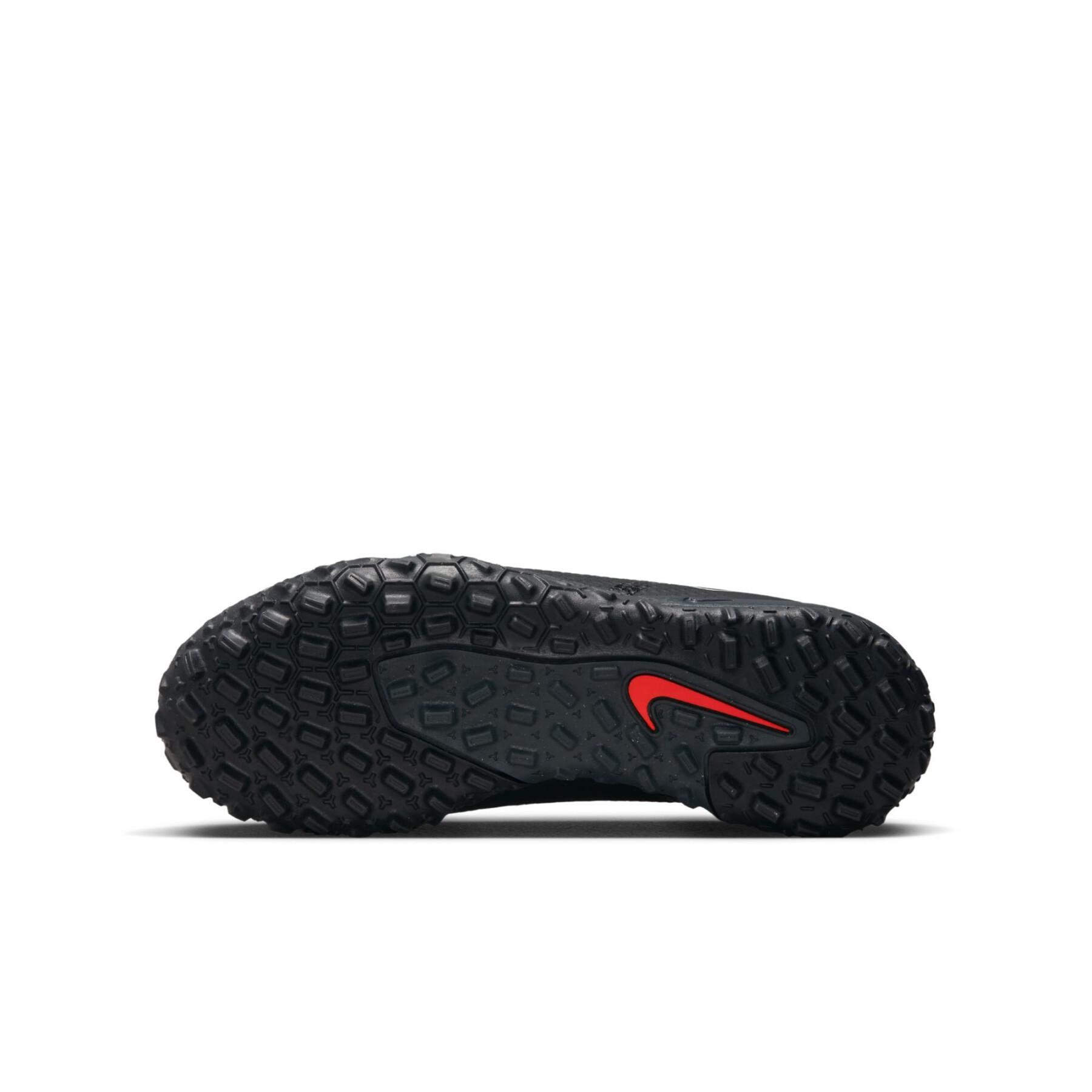 Children's soccer shoes Nike Phantom GT2 Academy TF - Shadow Black Pack