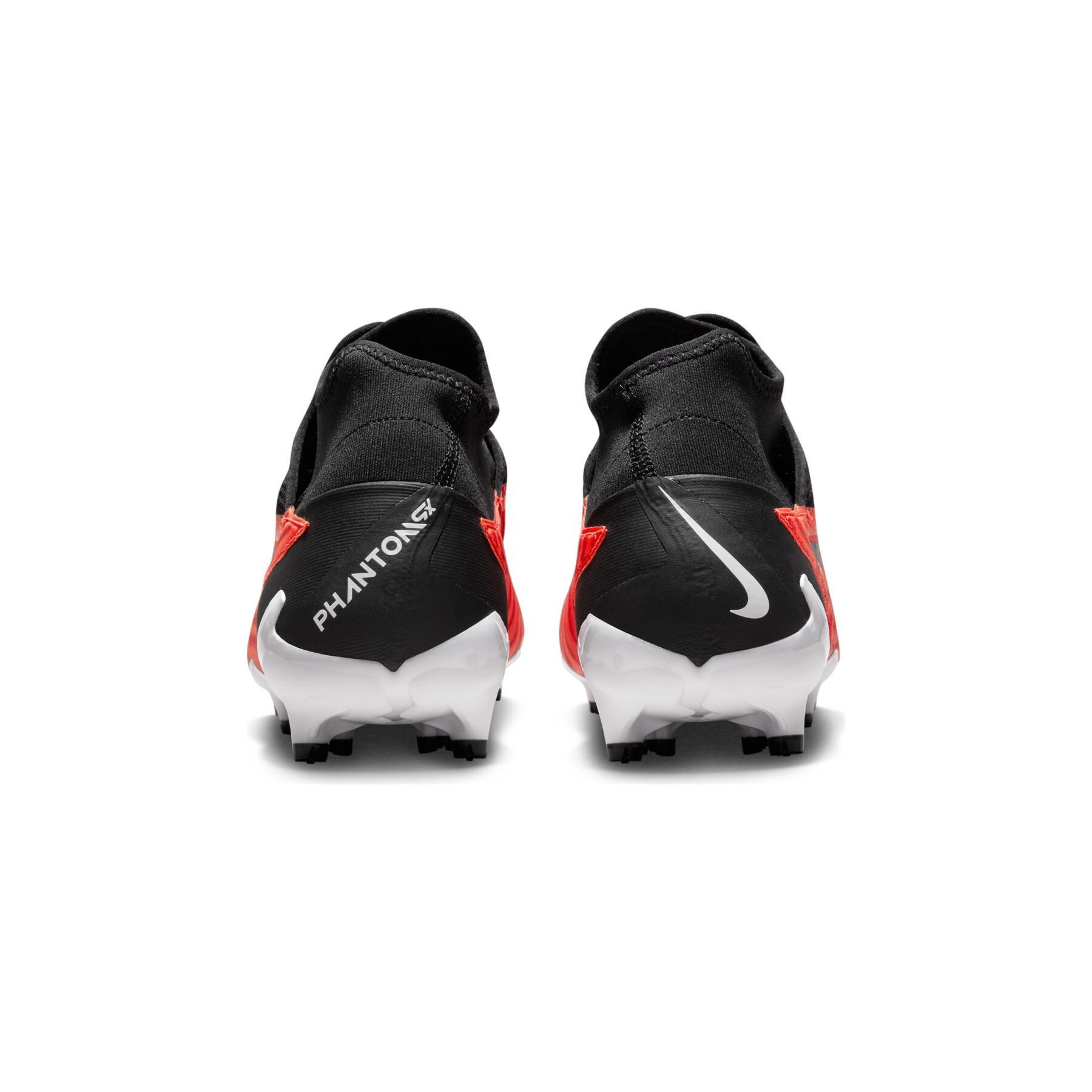 Soccer shoes Nike Phantom GX Pro Dynamic Fit FG - Ready Pack