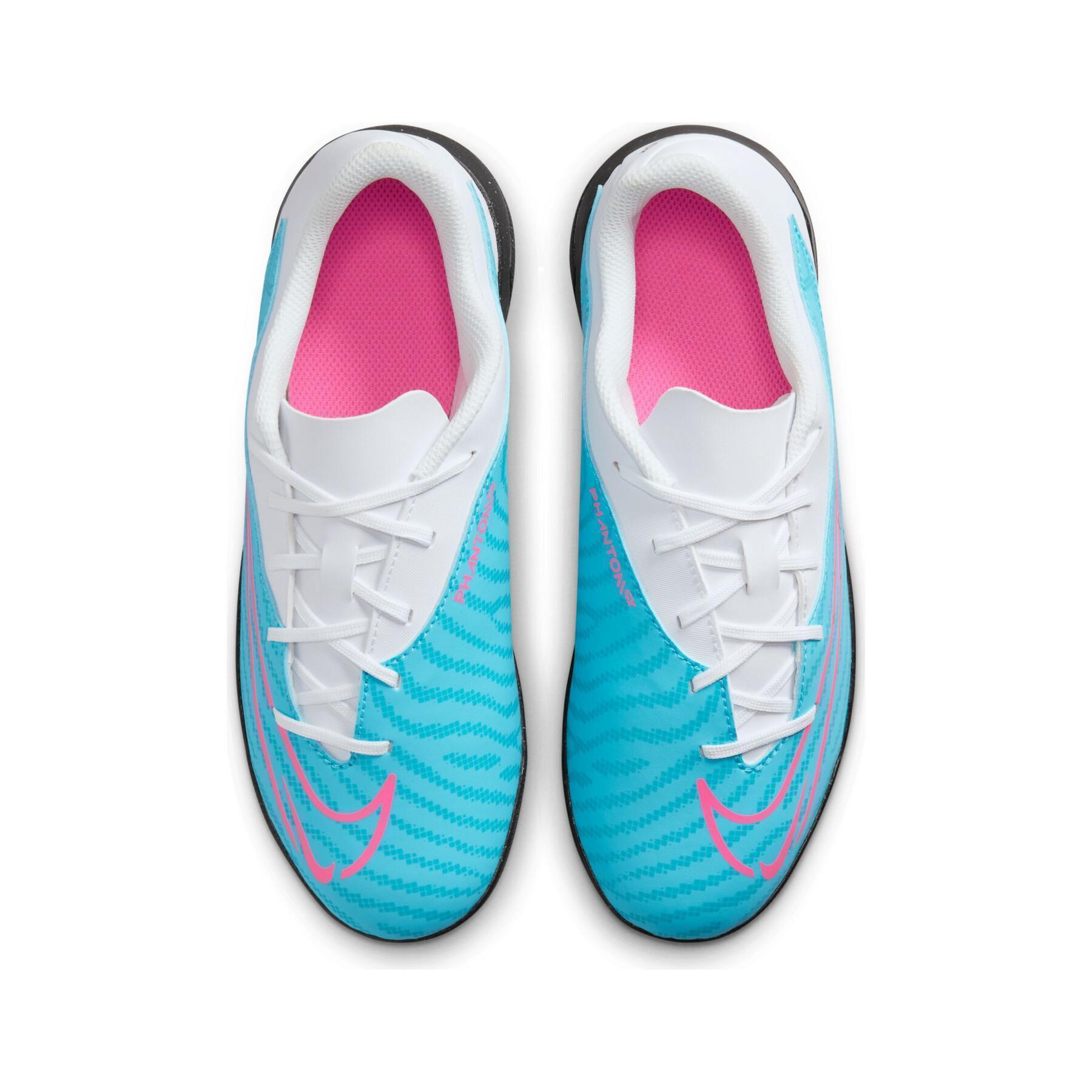 Children's soccer shoes Nike Phantom GX Club TF - Blast Pack