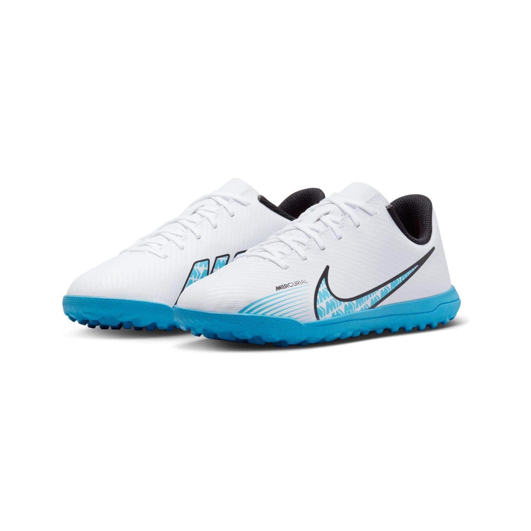 Children's soccer shoes Nike Mercurial Vapor 15 Club TF - Blast Pack