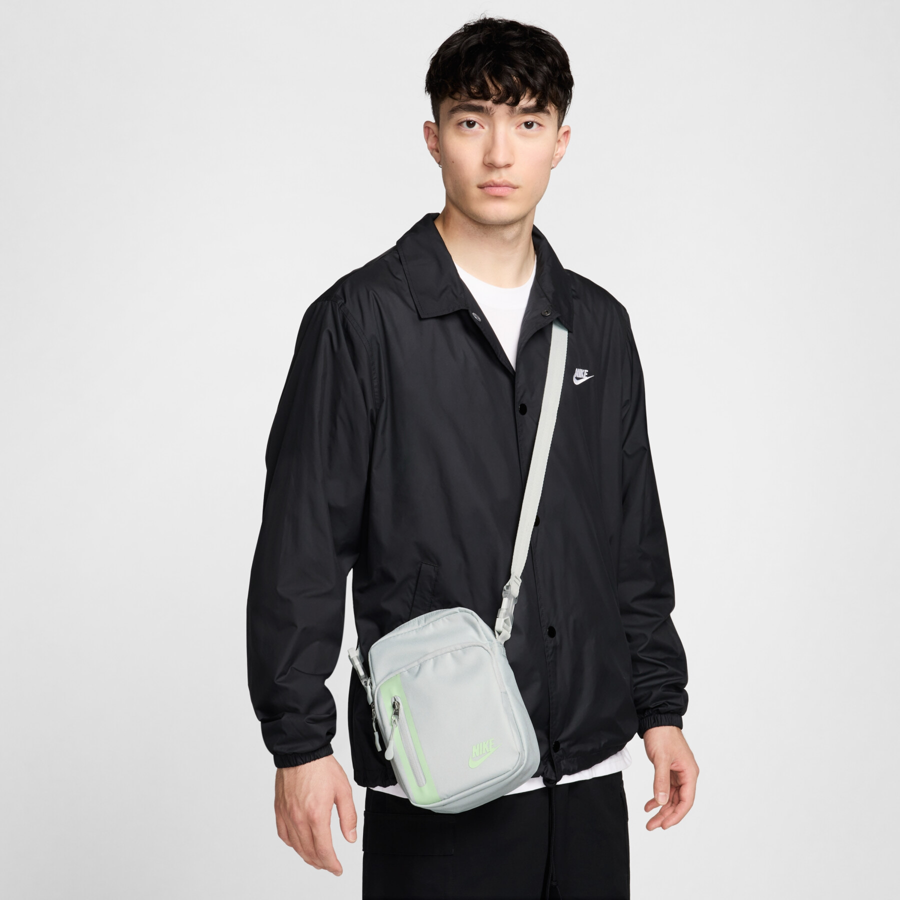 Shoulder Bag Nike Elemental Premium