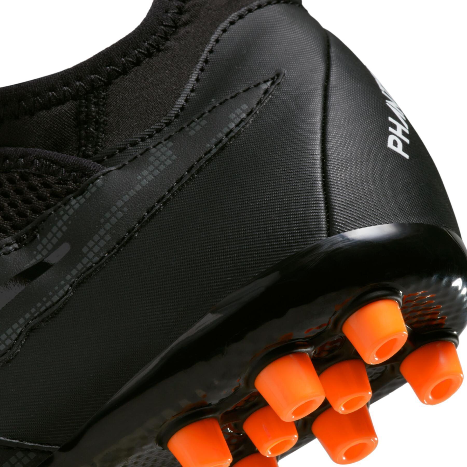 Children's soccer shoes Nike Phantom GX Academy Dynamic Fit AG - Black Pack