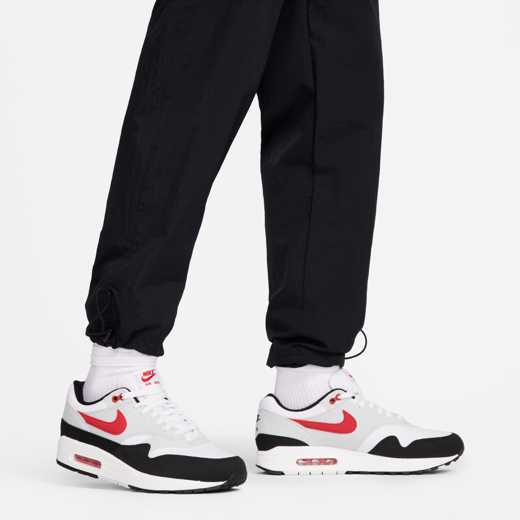 Lightweight woven jogging suits Nike SW Air
