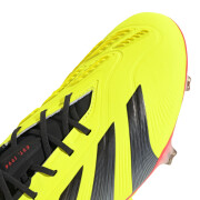 Soccer shoes adidas Predator Elite FG