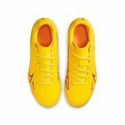 Children's soccer shoes Nike Mercurial Vapor 15 Club FG/MG - Lucent Pack