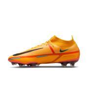 Soccer shoes Nike Phantom GT2 Dynamic Fit Élite FG