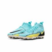 Children's soccer shoes Nike Phantom GT2 Club Dynamic Fit MG - Lucent Pack