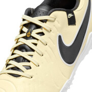 Soccer shoes Nike Tiempo Legend 10 Academy TF