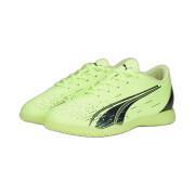 Children's soccer shoes Puma Ultra Play It